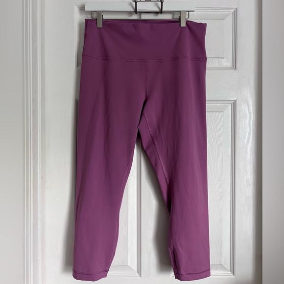 Lululemon Wunder Train High-Rise Crop 23" in Vintage Plum size 14 - Picture 1 of 4